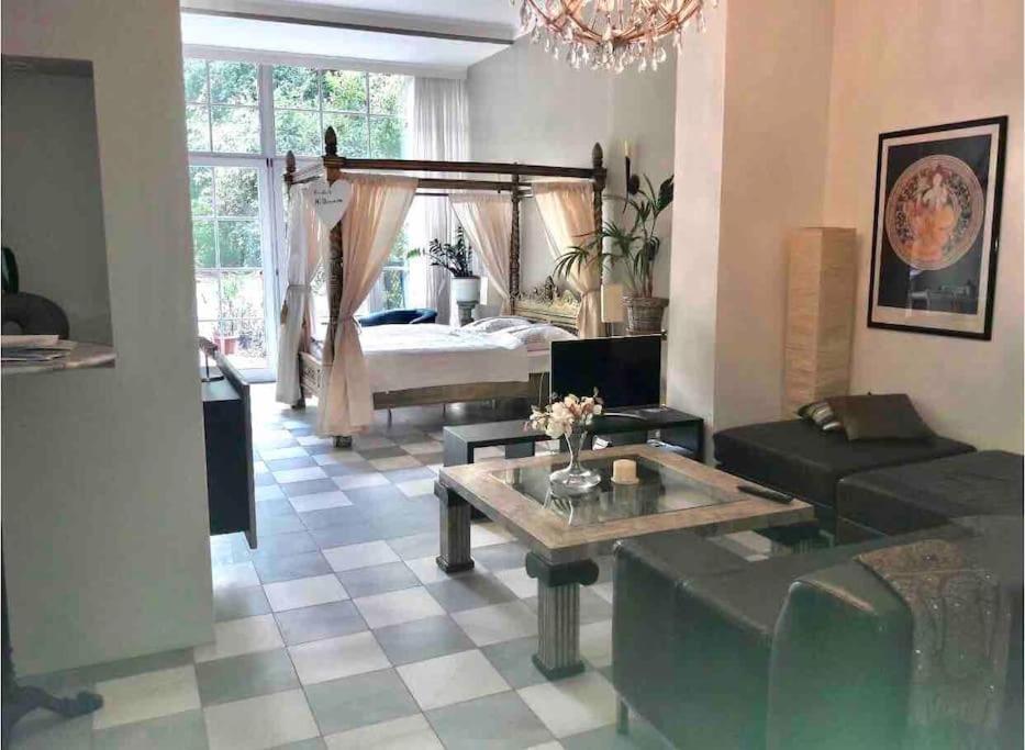 Koethen Zentrum Apartment Mit Park Am Europa Radweg エクステリア 写真